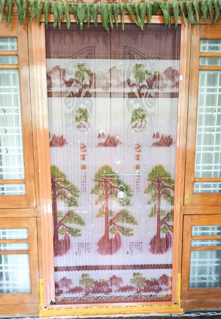 100%x280